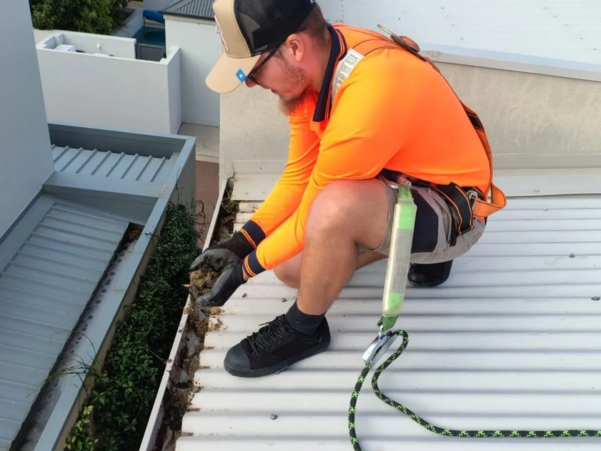 Blocked Gutter Cleaning in Perth